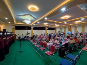 Wisuda Santri
