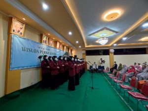 Wisuda Santri