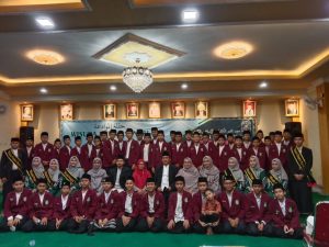 Wisuda Santri